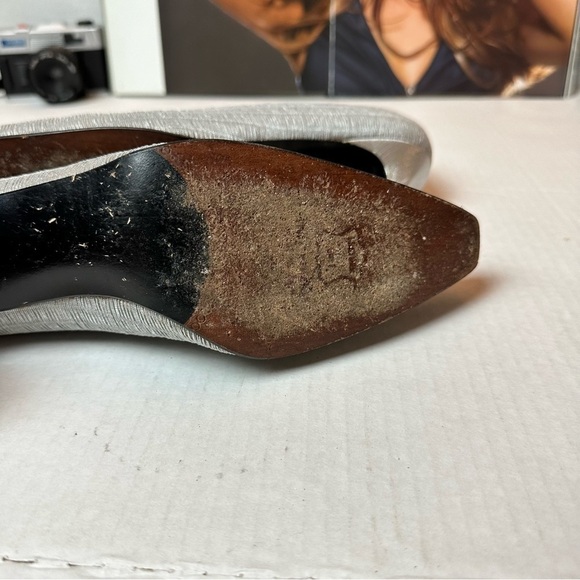 Stuart Weitzman vintage metallic pumps - Picture 3 of 9